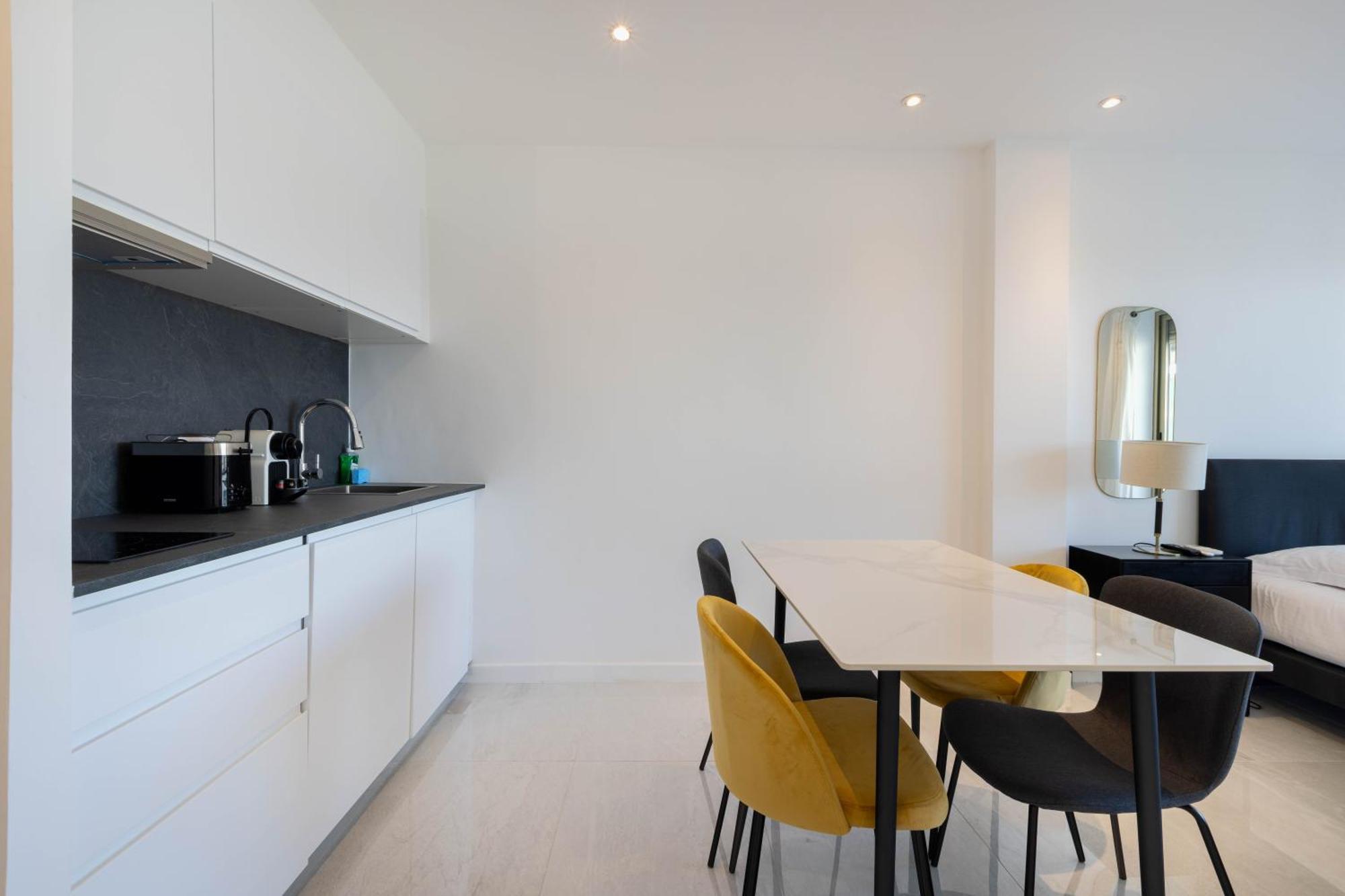Agence Des Residences - Appartements Prives Du 45 Croisette- Prestige Кан Екстериор снимка